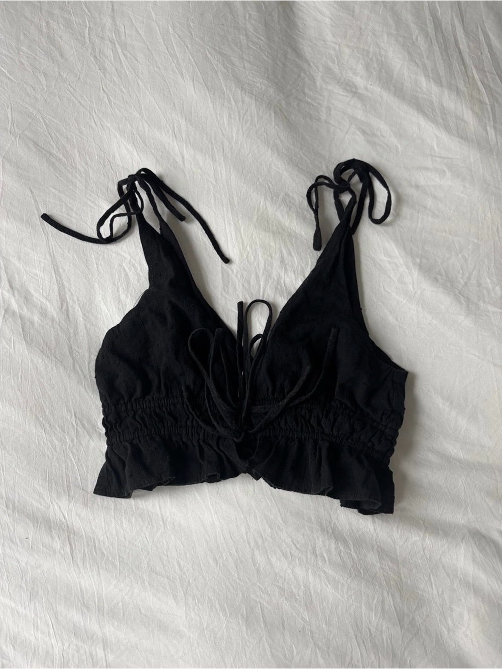 Polly Black Eyelet Tie Strap Crop Top – Size 4